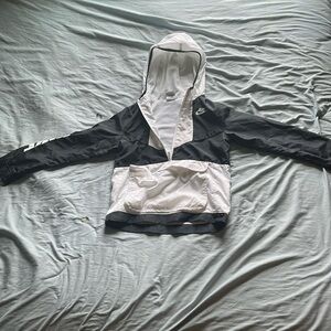 Bought a while ago wore it like once and has been sitting in my dresser